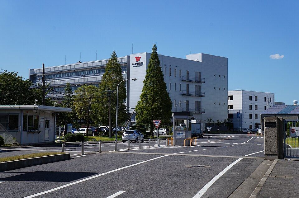 トヨタ紡織の写真(Toyota Boshoku Corporation HQ 120912)